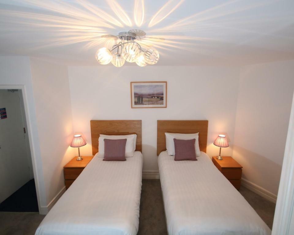 Church Guesthouse Κάρντιφ Εξωτερικό φωτογραφία